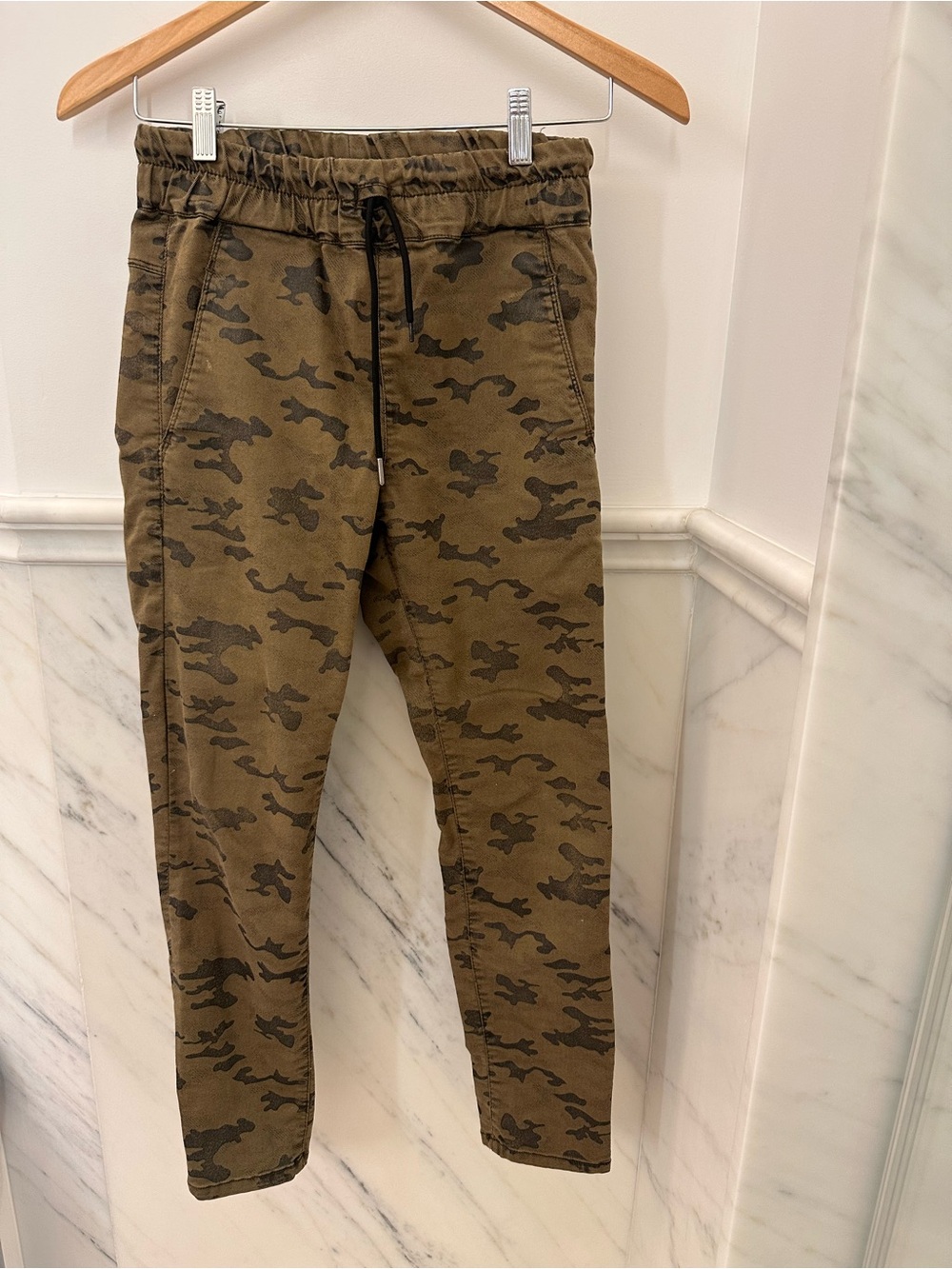 Flog Camo Jogger Pants - Olive Green